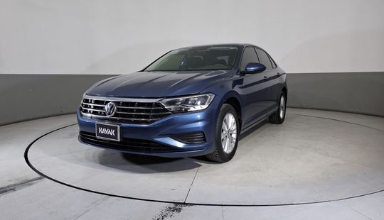 Volkswagen • Jetta