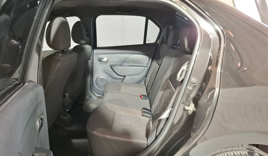 Renault Logan 1.6 ZEN Sedan 2023