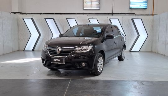 Renault • Logan