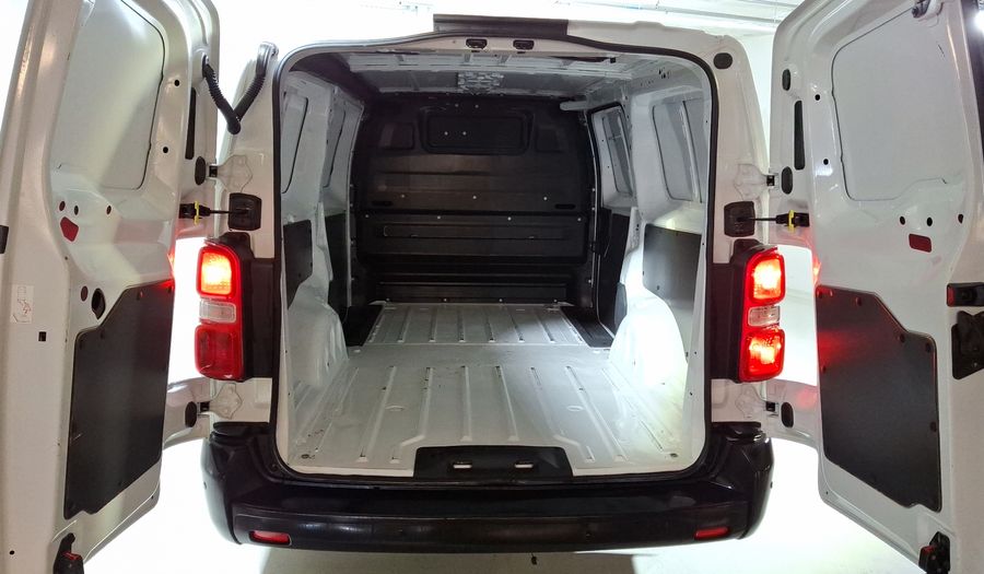 Peugeot Expert 2.0 HDI FURGON Van 2021