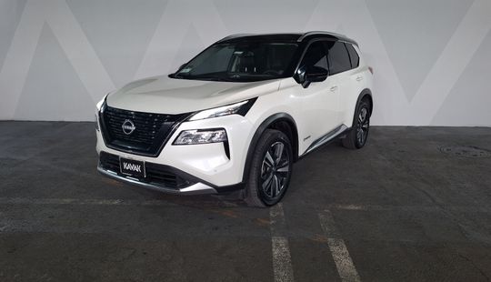 Nissan • X-Trail