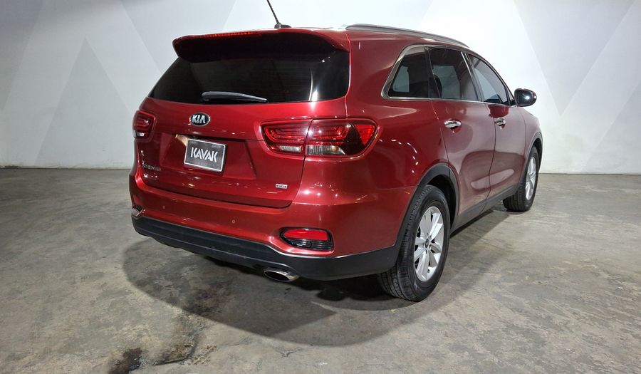 Kia Sorento 2.4 LX AUTO Suv 2020