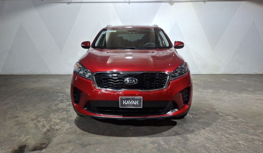 Kia Sorento 2.4 LX AUTO Suv 2020