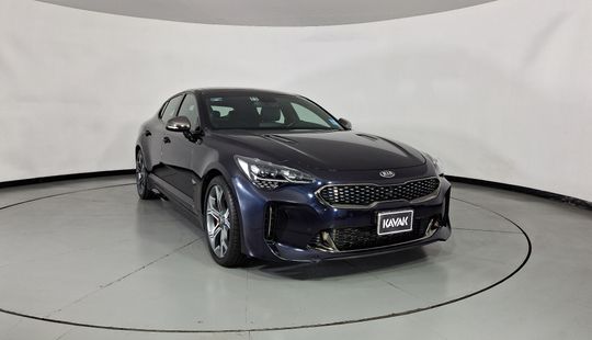 Kia • Stinger