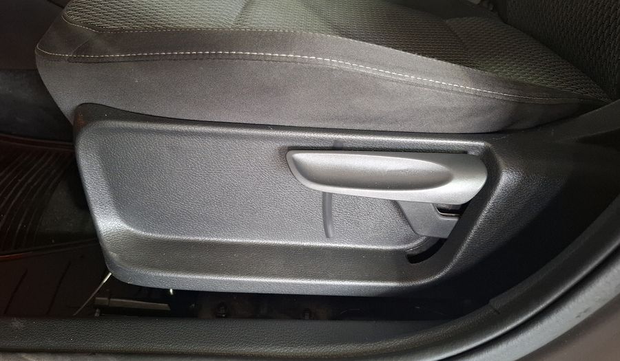 Volkswagen Vento 1.6 HIGHLINE STD. Sedan 2018