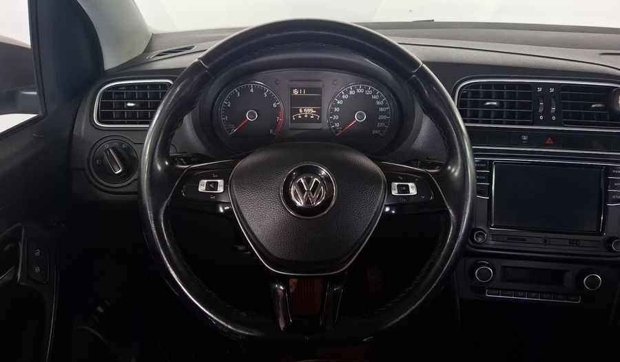 Volkswagen Vento 1.6 HIGHLINE STD. Sedan 2018