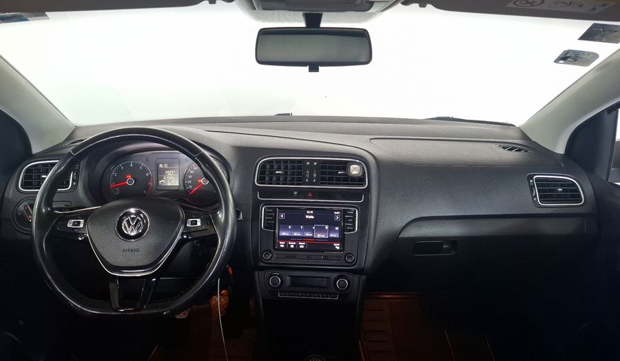 Volkswagen Vento 1.6 HIGHLINE STD. Sedan 2018