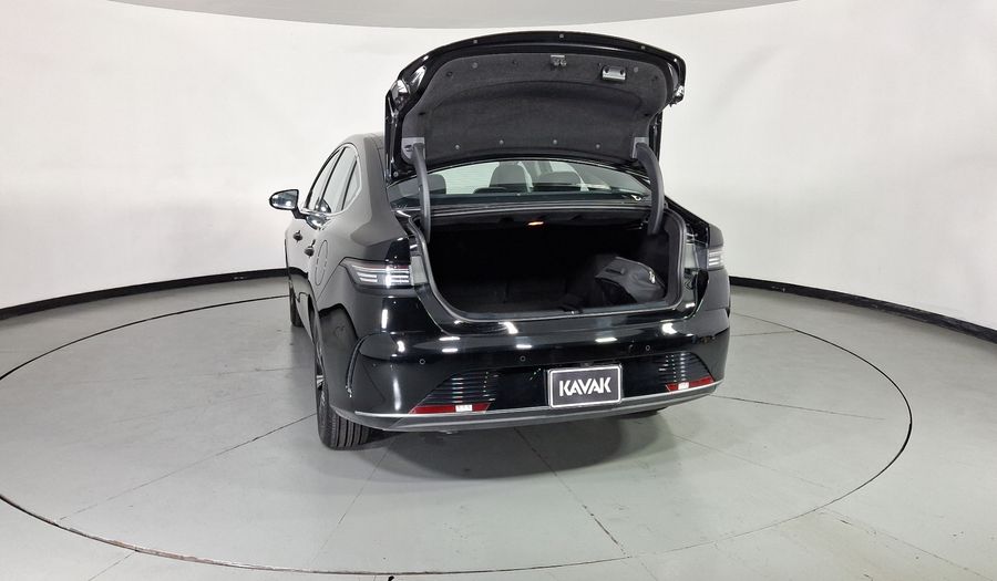 Byd King 1.5 PHEV DM-I 55KM AUTO Sedan 2025