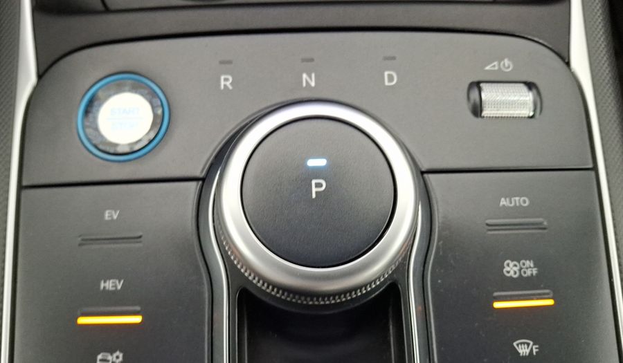 Byd King 1.5 PHEV DM-I 55KM AUTO Sedan 2025