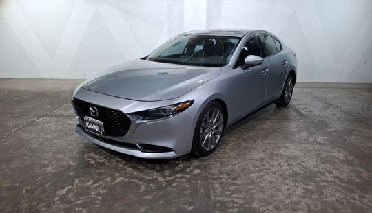 Mazda • Mazda 3