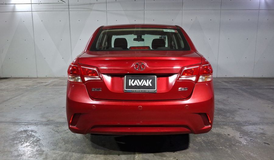 Baic D20 1.5 FASHION AUTO Sedan 2018