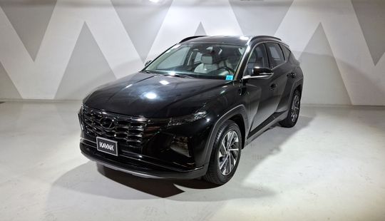 Hyundai • Tucson