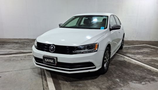 Volkswagen • Jetta