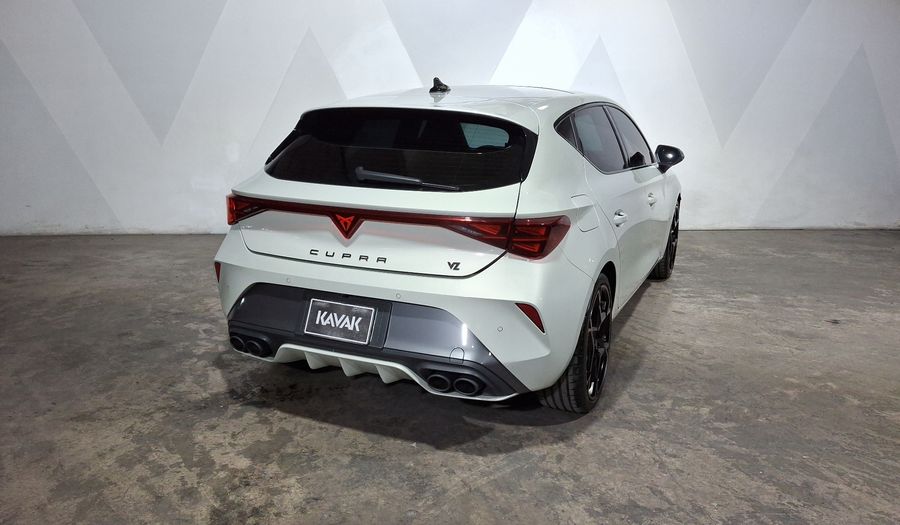 Cupra Leon 2.0 VZ DCT Hatchback 2025