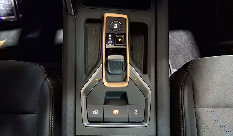 Cupra Leon 2.0 VZ DCT Hatchback 2025