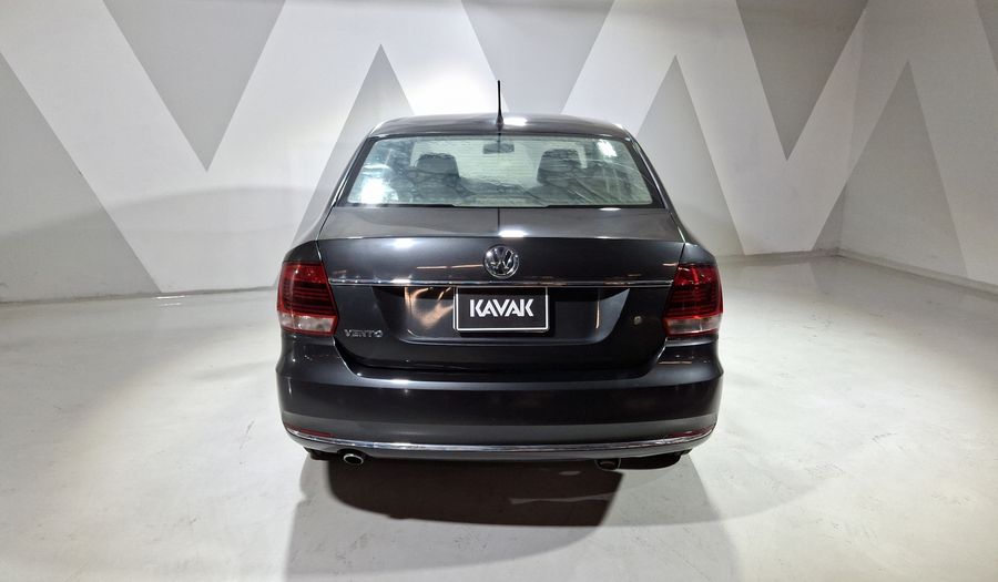 Volkswagen Vento 1.6 HIGHLINE STD. Sedan 2017