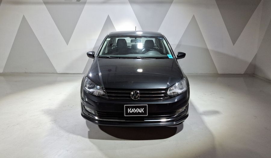 Volkswagen Vento 1.6 HIGHLINE STD. Sedan 2017