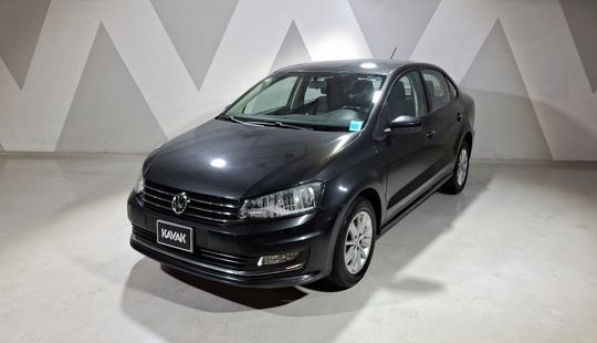 Volkswagen • Vento