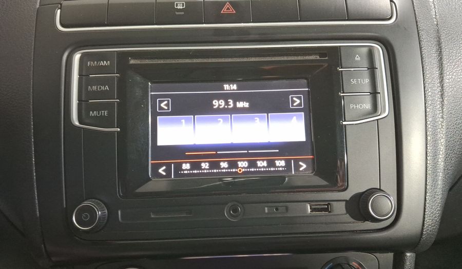 Volkswagen Vento 1.6 HIGHLINE STD. Sedan 2017