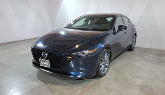 Mazda • Mazda 3