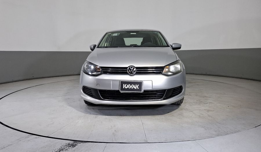 Volkswagen Vento 1.6 ACTIVE MT Sedan 2015
