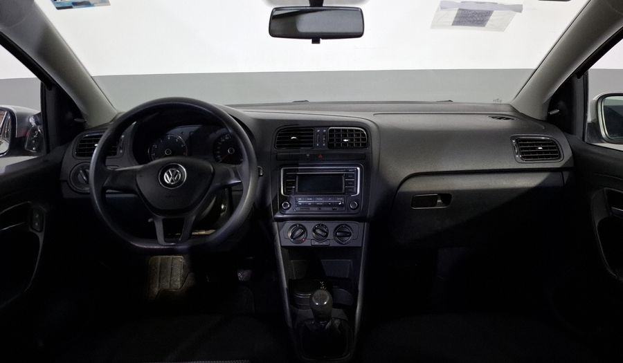 Volkswagen Vento 1.6 ACTIVE MT Sedan 2015