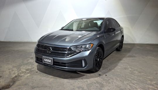 Volkswagen • Jetta