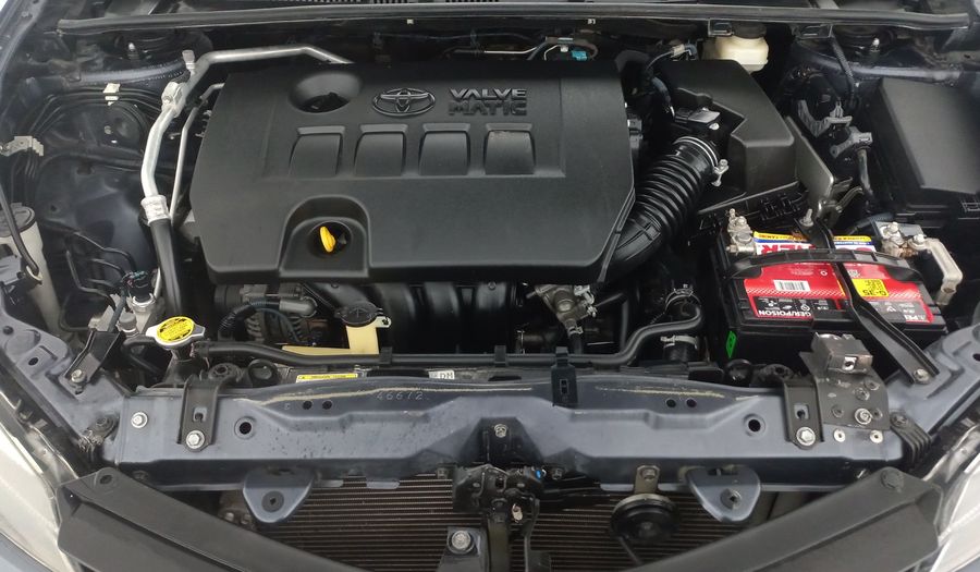 Toyota Corolla 1.8 BASE CVT Sedan 2017