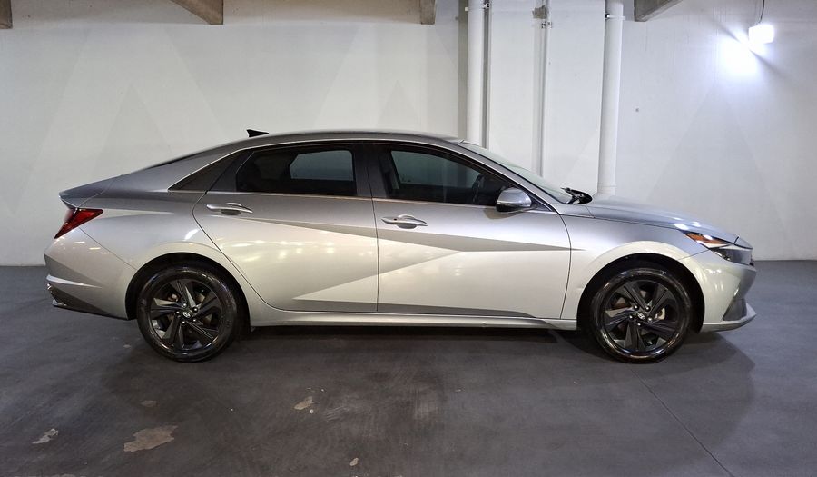 Hyundai Elantra 2.0 GLS PREMIUM IVT Sedan 2022