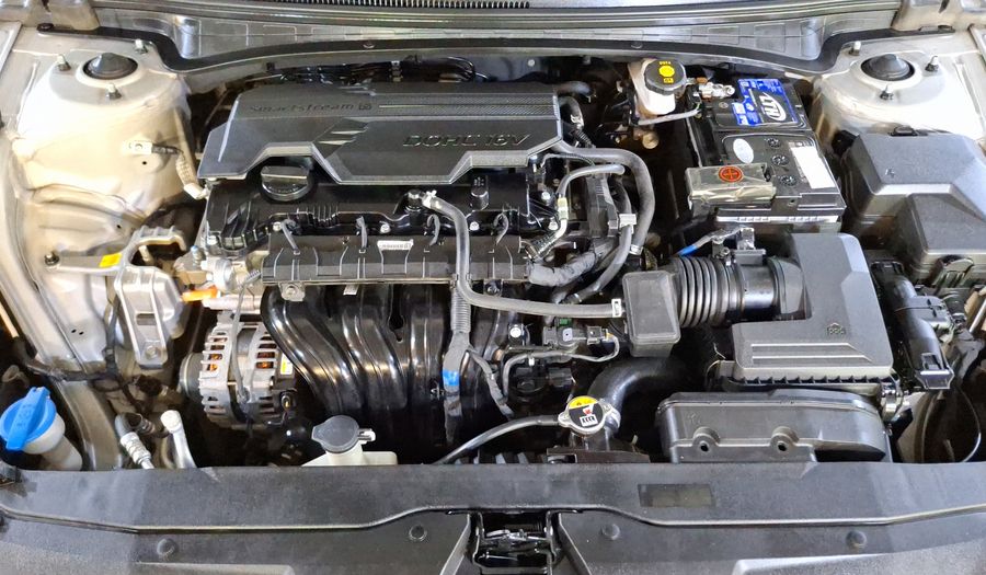 Hyundai Elantra 2.0 GLS PREMIUM IVT Sedan 2022