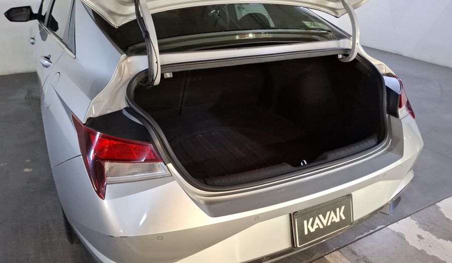 Hyundai Elantra 2.0 GLS PREMIUM IVT Sedan 2022