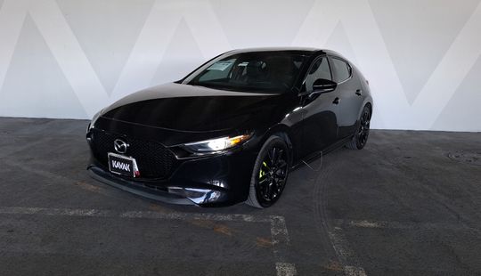 Mazda • Mazda 3