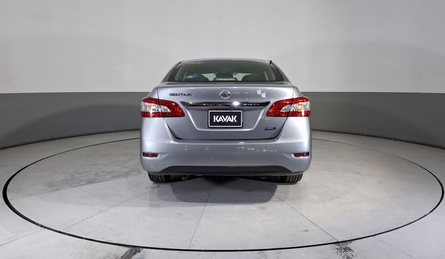 Nissan Sentra 1.8 ADVANCE MT Sedan 2015