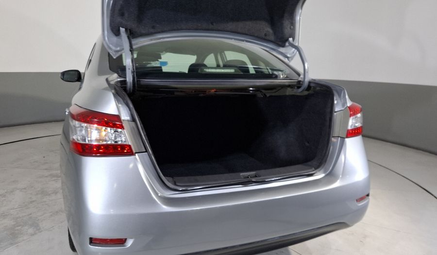Nissan Sentra 1.8 ADVANCE MT Sedan 2015