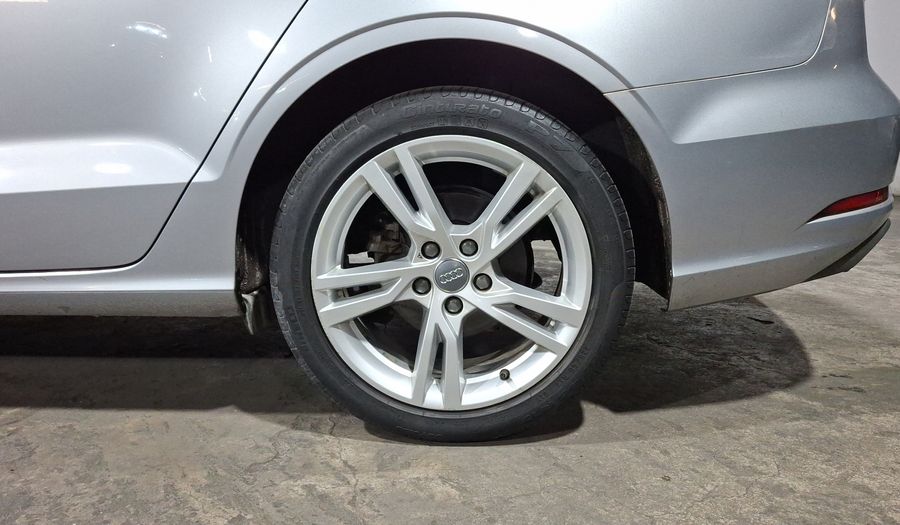 Audi A3 2.0 DYNAMIC DCT Sedan 2018