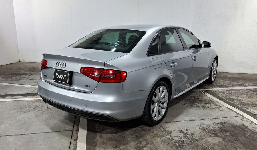 Audi A4 1.8 TFSI SPORT LMT EDITION MULTITRONIC Sedan 2016