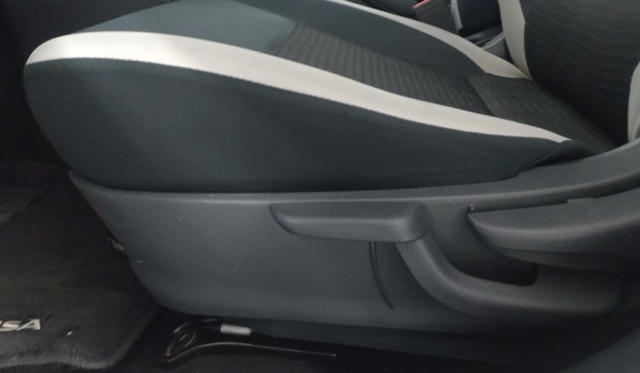Nissan Versa 1.6 ADVANCE CVT Sedan 2020
