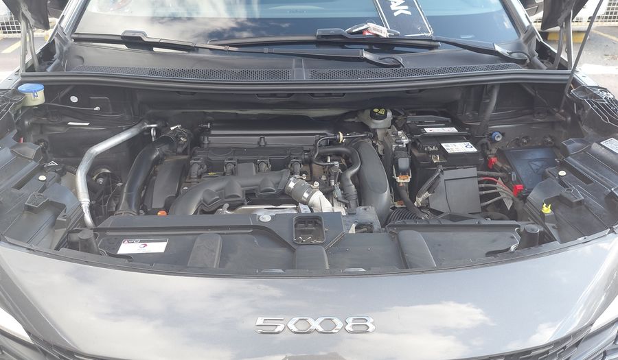 Peugeot 5008 1.6 GT PACK TIPTRONIC Minivan 2023