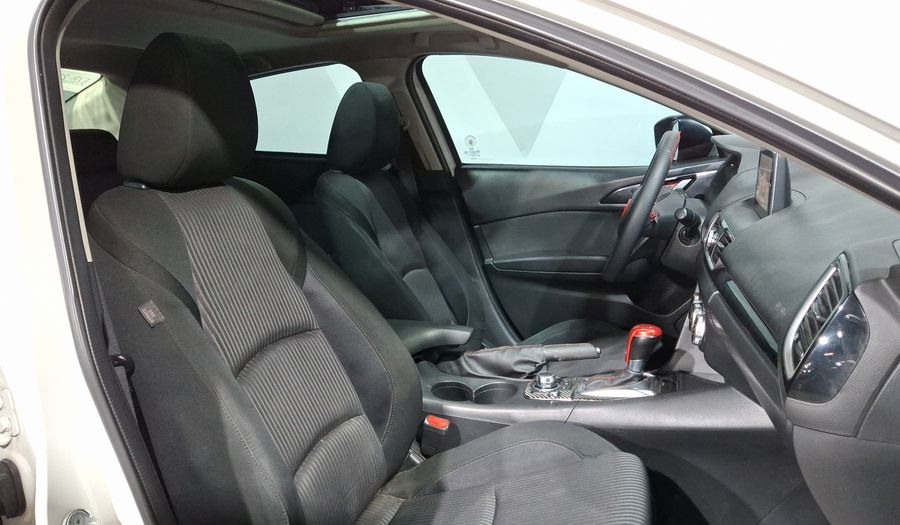 Mazda 3 2.5 SEDÁN S TA Sedan 2016