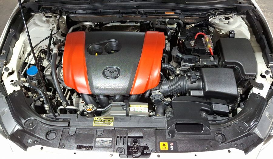 Mazda 3 2.5 SEDÁN S TA Sedan 2016