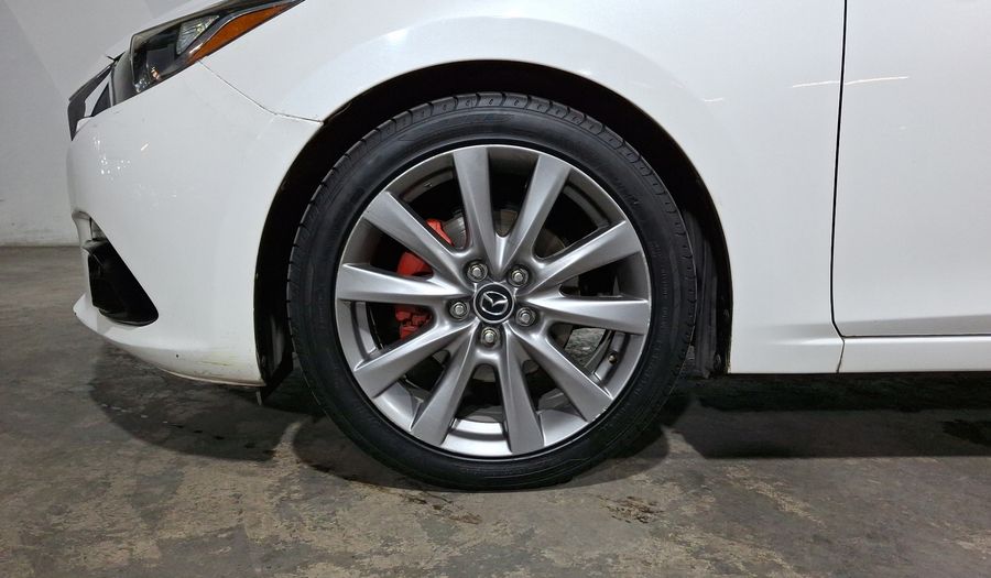 Mazda 3 2.5 SEDÁN S TA Sedan 2016