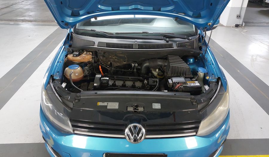 Volkswagen Fox 1.6 MSI TOTAL FLEX COMFORTLINE Hatchback 2015