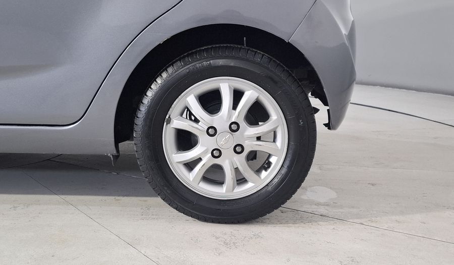 Chevrolet Spark Classic 1.2 LTZ C MT Hatchback 2017
