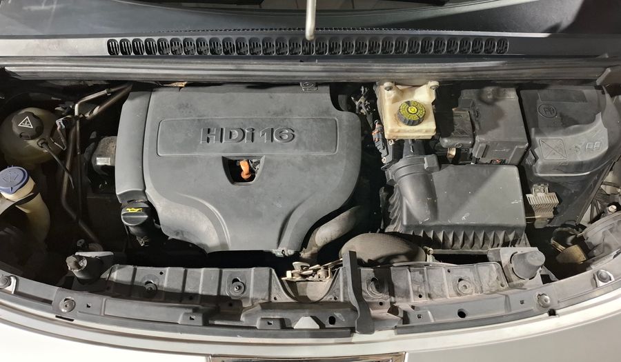 Peugeot 3008 2.0 HDI FELINE TIPTRONIC Hatchback 2013