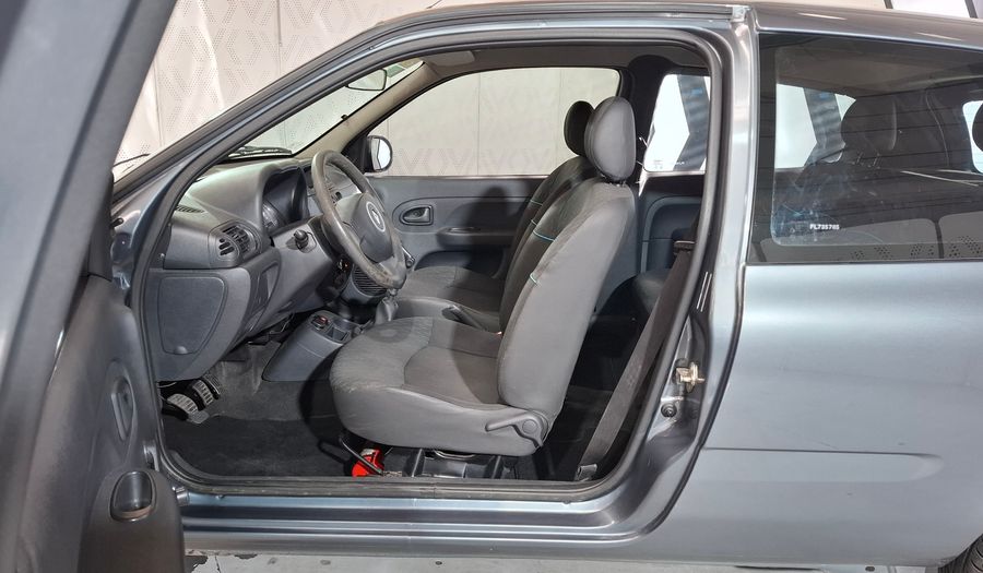 Renault Clio 1.1 CONFORT Hatchback 2015