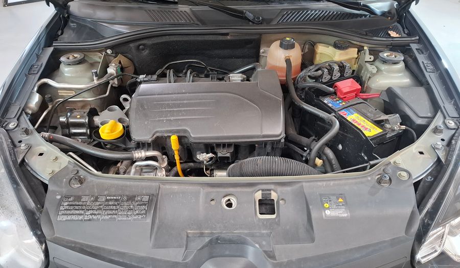 Renault Clio 1.1 CONFORT Hatchback 2015