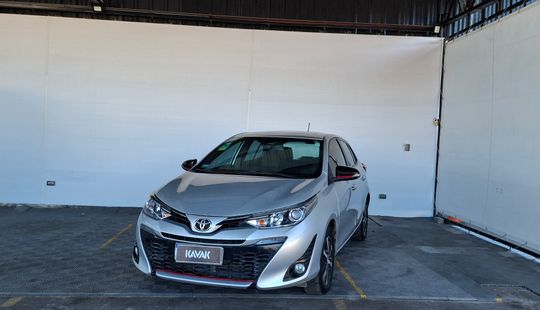 Toyota • Yaris