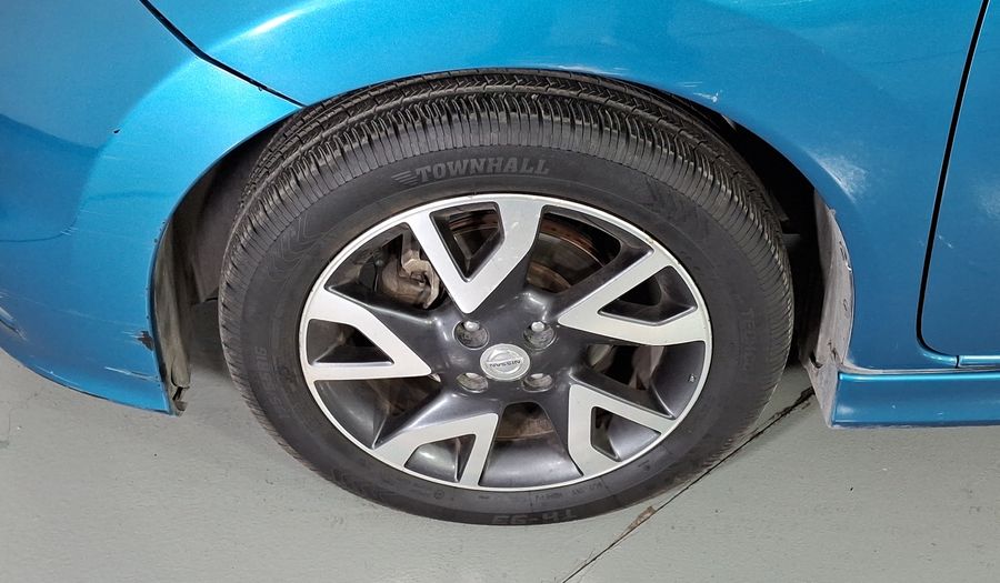 Nissan Note 1.6 SR CVT Hatchback 2015
