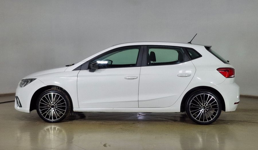 Seat Ibiza 1.6 110 HP REFERENCE Hatchback 2020