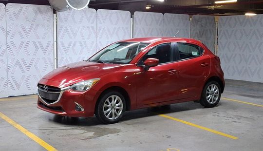 Mazda • Mazda 2